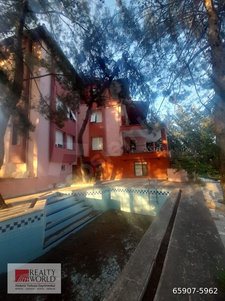 DUACI'DA MANZARALI TERASLI GENİŞ KİRALIK 2+1 DAİRE