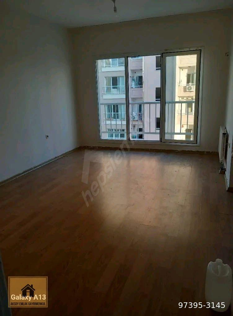 BAHÇEŞEHİR KOLEJİ CİVARI TOKİDE SATILIK 2+1 90M2 5.KAT GÜNEY+DOĞU CEPHELİ BAKIMLI FERAH ARAKAT DAİRE