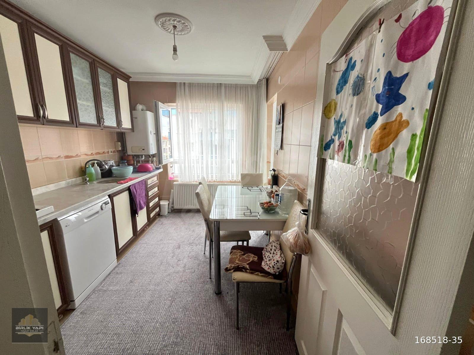 BİRLİK GAYRİMENKUL'DEN ARA KATTA 3+1 SATILIK DAİRE