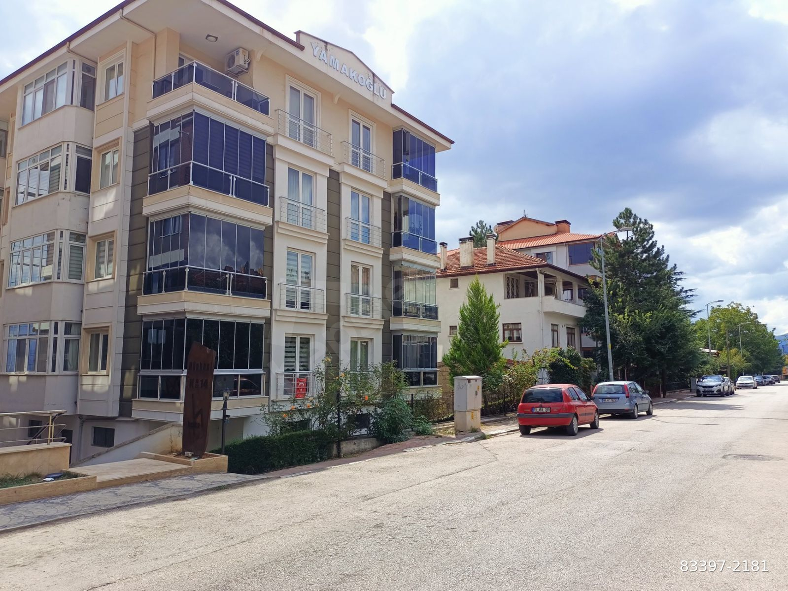 TOPSAKAL EMLAKTAN SAFRANBOLU MERKEZDE SATILIK LÜX 3+1 DAİRE