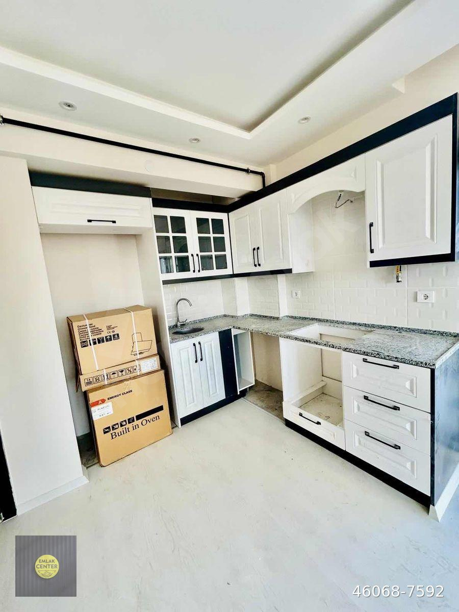 EMLAK CENTER'DAN MURADİYE MAH SATILIK 1+1 SIFIR DAİRE