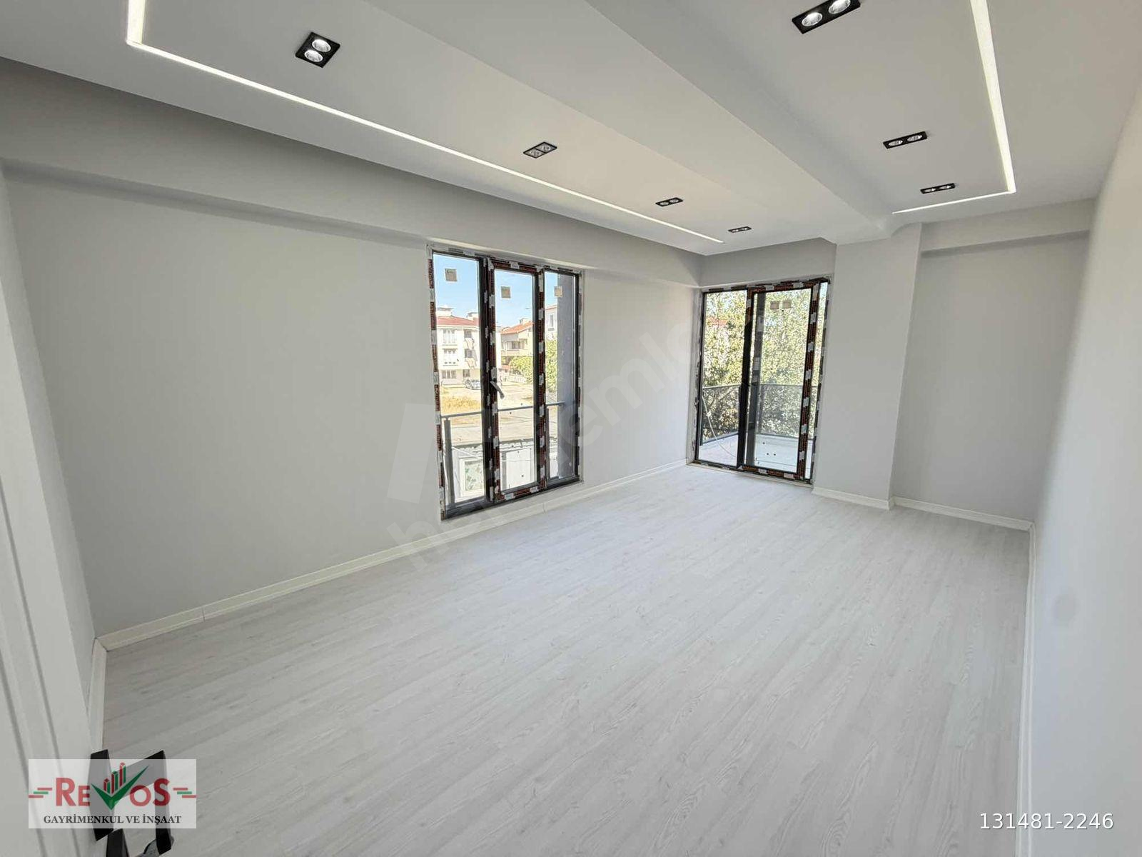 //REVOS// GENİŞ BALKON SEVENLERE KAT SEÇENEKLİ 2+1 DAİRE
