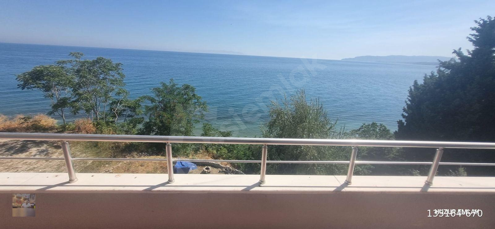 HUZUR'DAN CUMHURİYET MAH.DE KİRALIK DENİZ MANZARALI 2+1 DAİRE