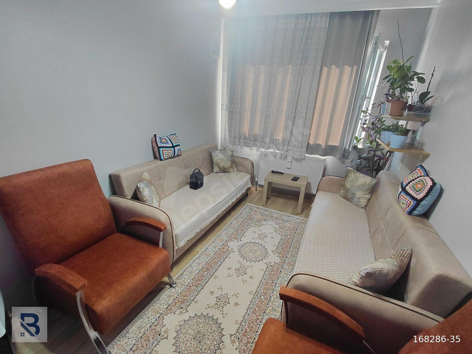 BALKAN EMLAK TAN SATILIK 17 EYLÜL DE 2+1 KOMBİLİ BAKIMLI DAİRE