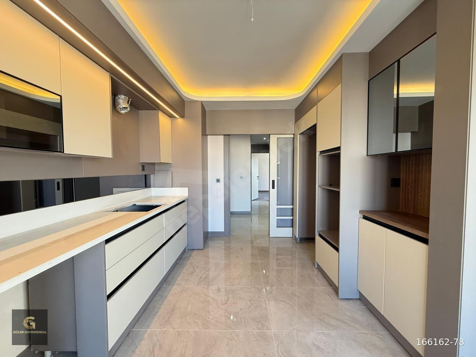 GÜLER GAYRİMENKUL DEN SİTE İÇERİSİNDE G.OTURUM 3+1 ULTRA DELUXE