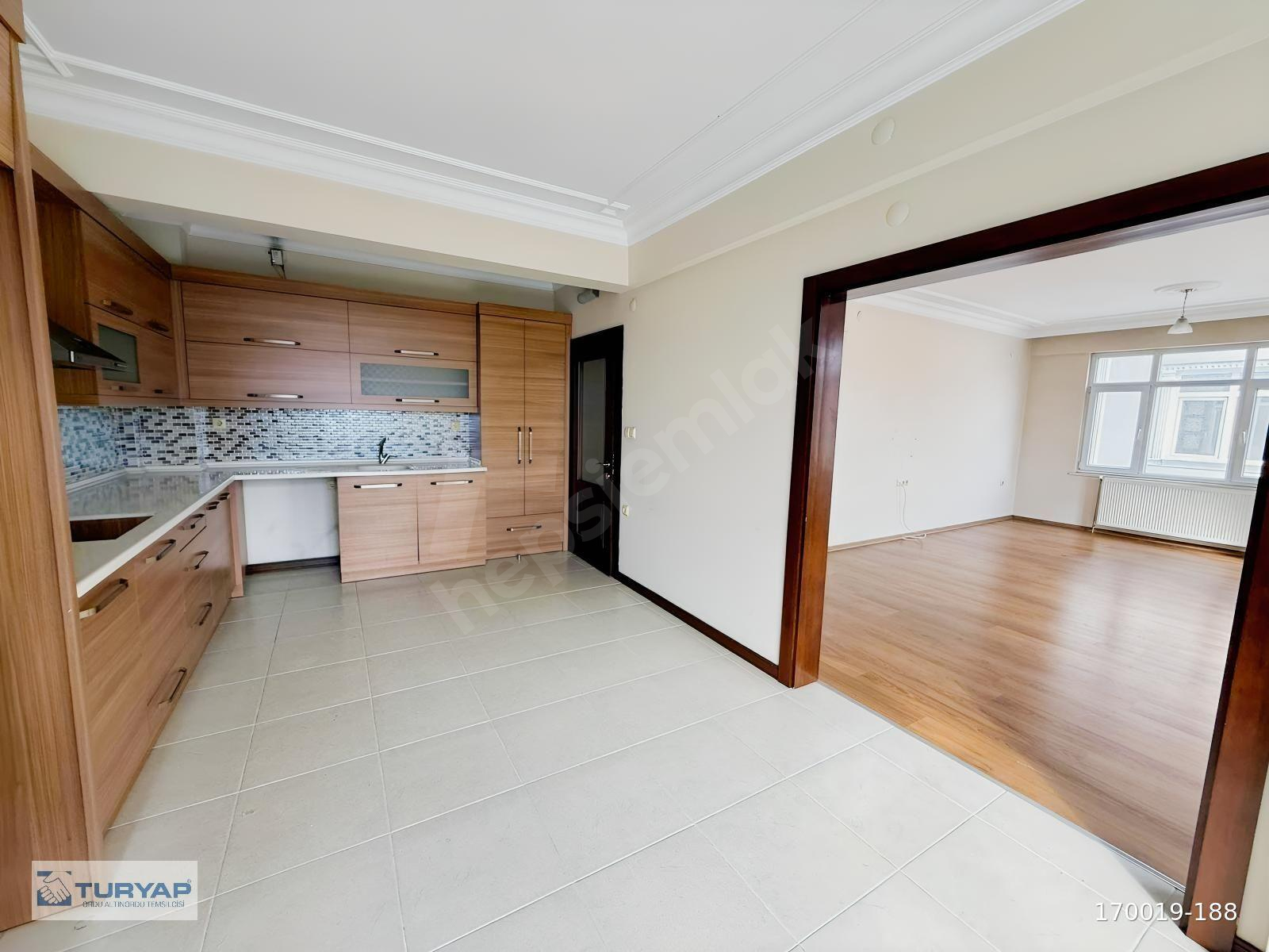 ORDU BAHÇELİEVLER MAH.ANAYOL KENARI, GENİŞ 2+1 KİRALIK DAİRE