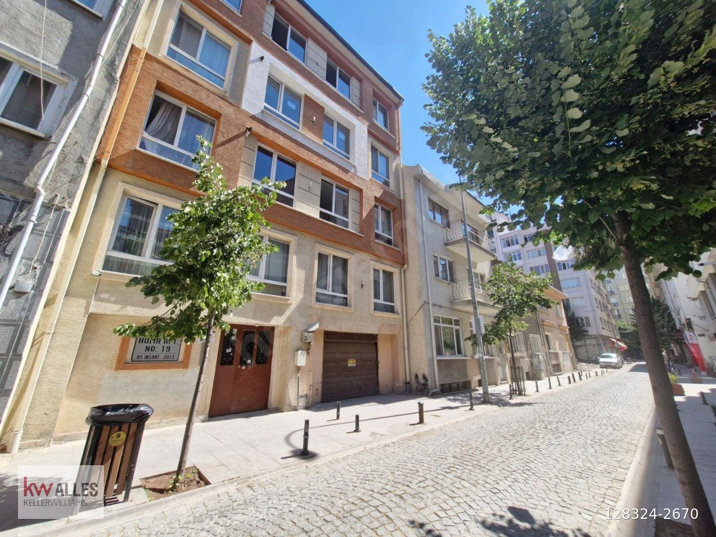 KW ALLES'TEN M.KEMAL ATATÜRK CD'NE ÇOK YAKIN ARA KAT EŞYALI 1+1 SATILIK DAİRE