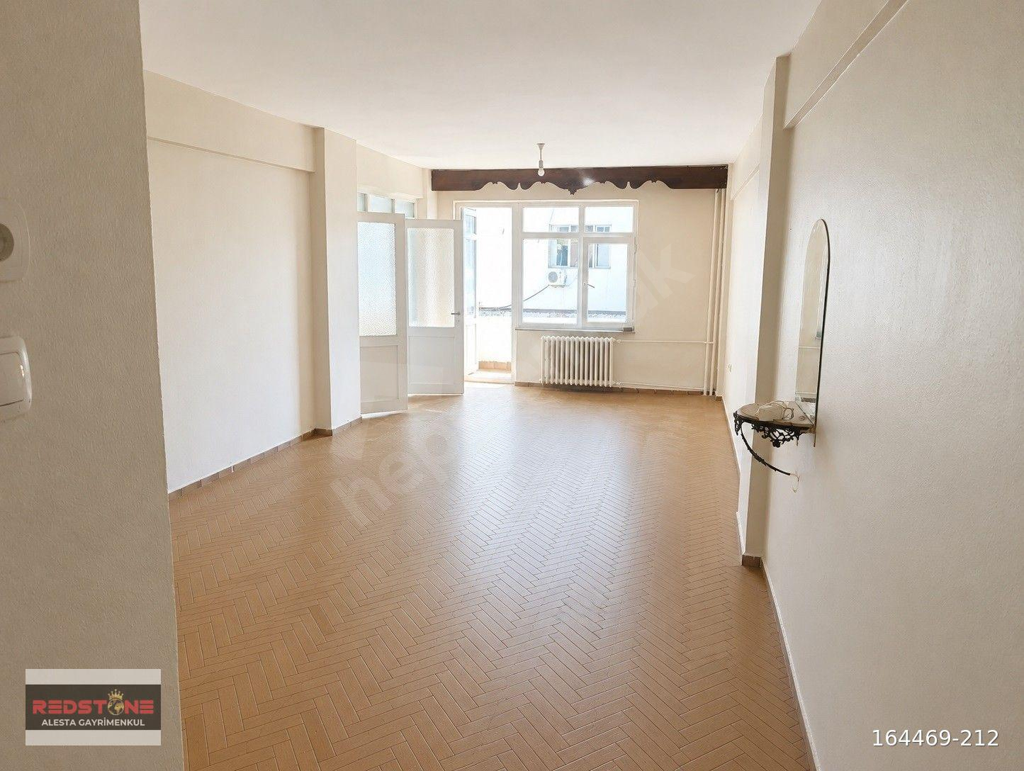 REDSTONE UZUNKÖPRÜ'NÜN MERKEZİNDE SATILIK FERAH 3+1 DAİRE