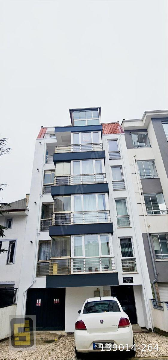 SÜNBÜL EMLAK'tan GENİŞ MUTFAKLI BÜYÜK BALKONLU KİRALIK 1+1