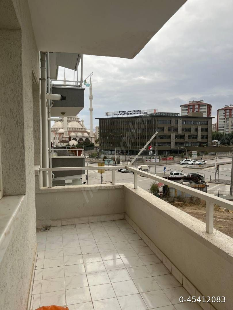 SİTE İÇERİSİNDE 3+1 DAİRE ETİMESGUT TAPU KADASTRO MÜDÜRLÜĞÜ KARŞISI SATILIK DAİRE