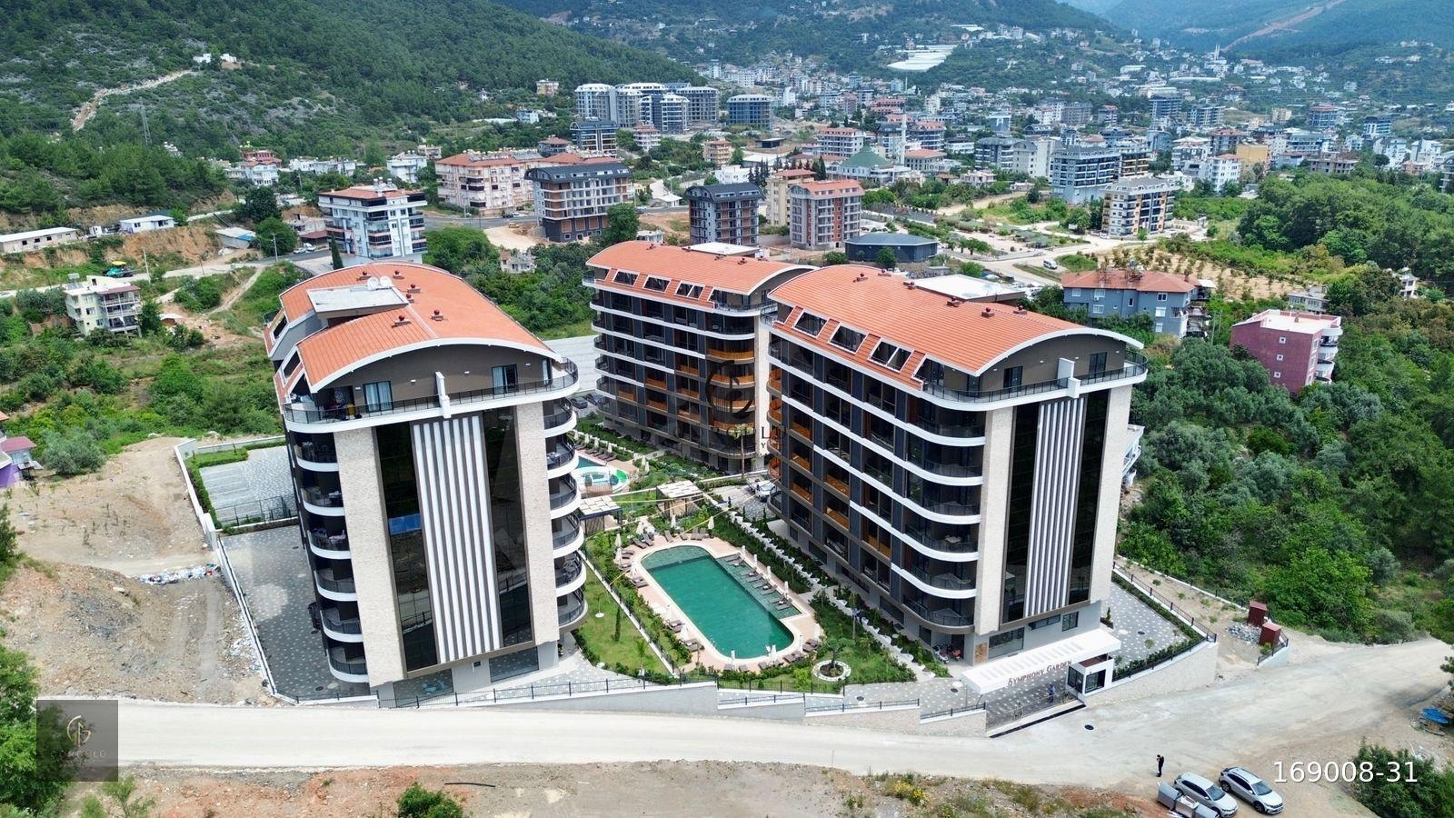 ALANYA ÇIPLAKLI'DA KİRALIK 2+1 GENİŞ AKTİVİTELİ ULTRA LÜKS DAİRE
