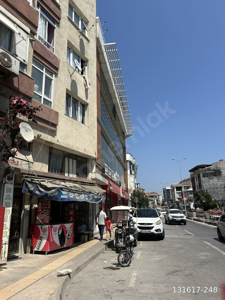 Fevziçakmakta Uzmanlar hastanesi yanı geniş 3+1