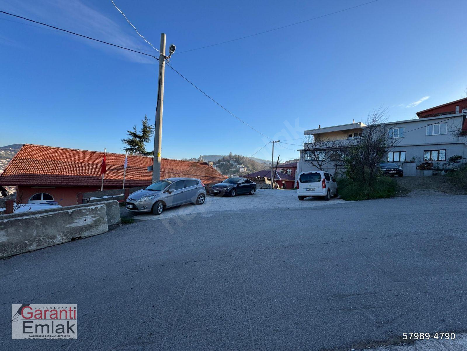 ZONGULDAK GARANTİ EMLAK'TAN SİTE DEVLET HASTANESİ EN BİNANIN YANIBAŞINDA 1+1 KİRALIK DAİRE