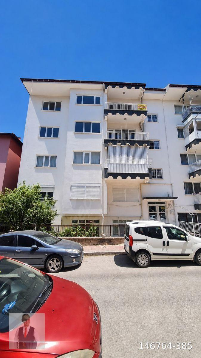 BURÇ MAHALLESİNDE İSTASYON CADDESİNDE SATILIK 3+1 DAİRE