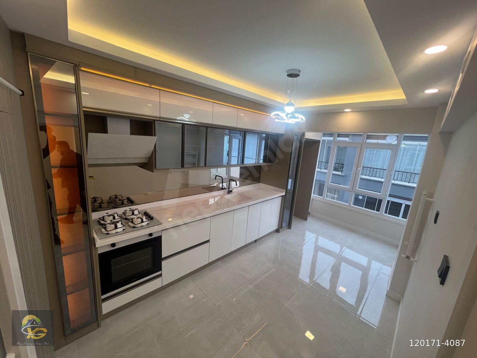 SİNCAN PLEVNE MAH KATTA ÖNCEPHE GENİŞ 3+1 KİLERLİ SATILIK DAİRE