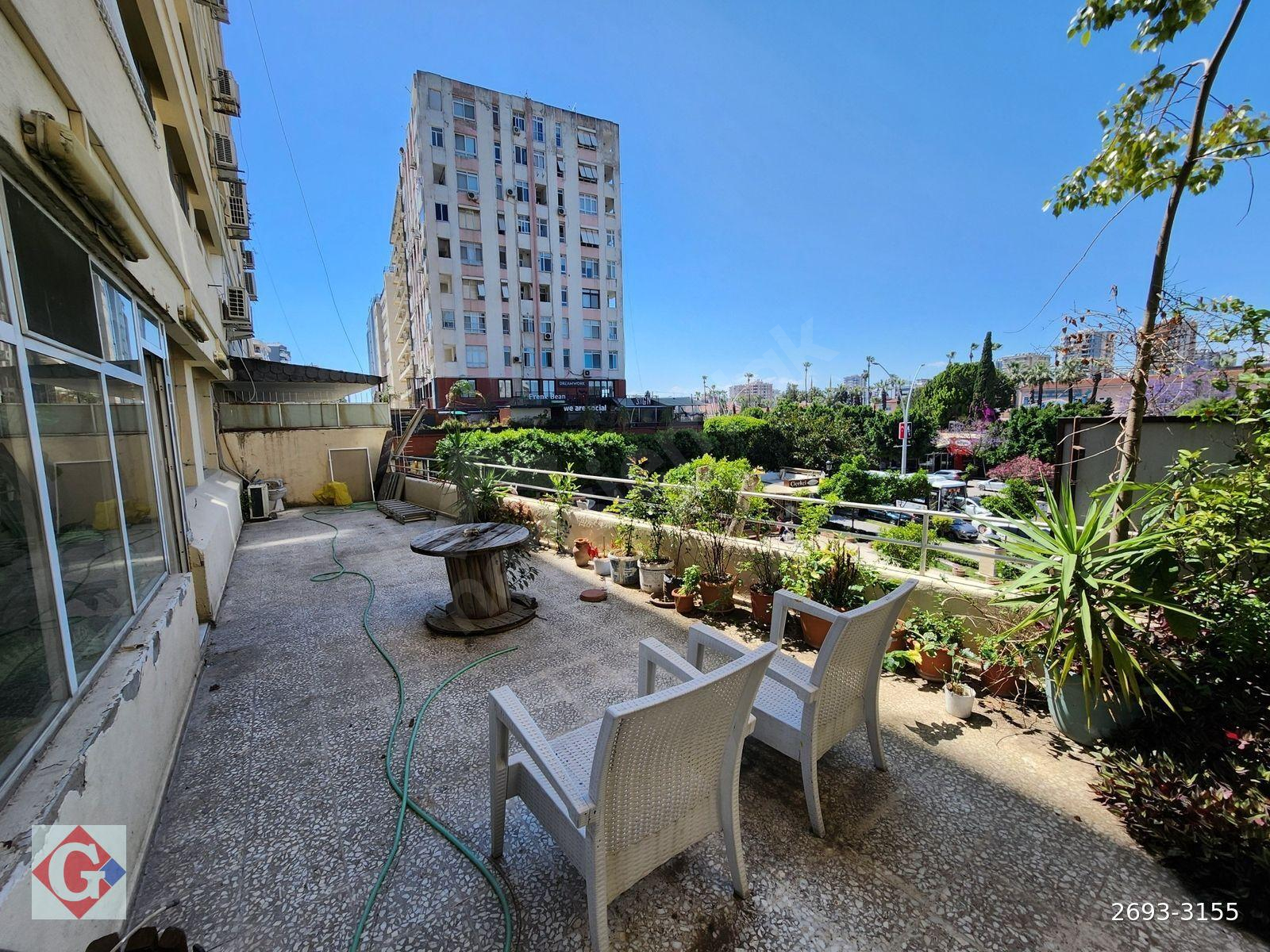 GÖRGÜN'DEN KURTULUŞ MAH. 275M2 4+1 GKD OTOPARKLI TERASLI DAİRE