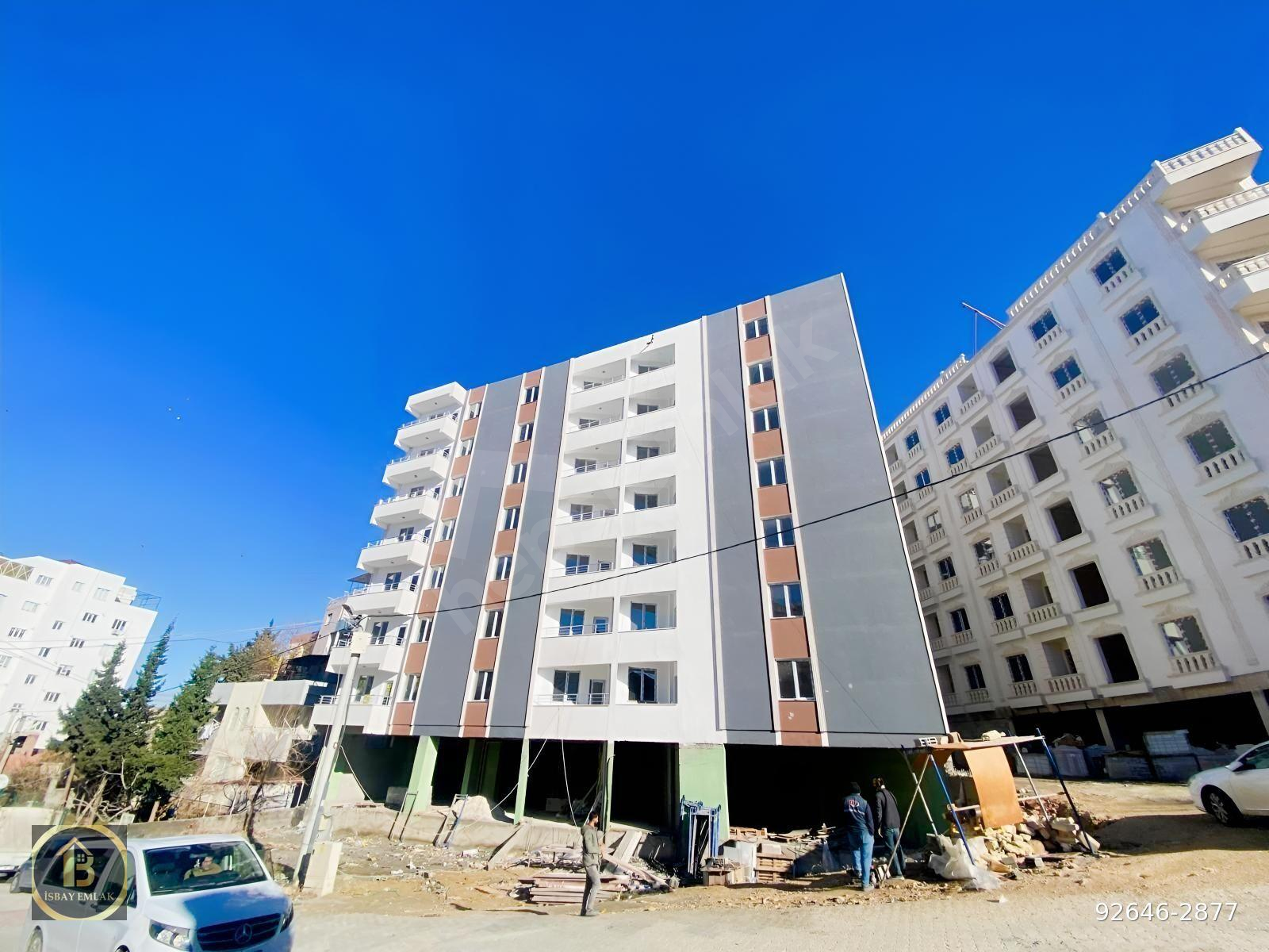 BÜYÜK MİGROS ÜSTÜNDE SATILIK FIRSAT BİTMİŞ 1+1 İSBAYDA
