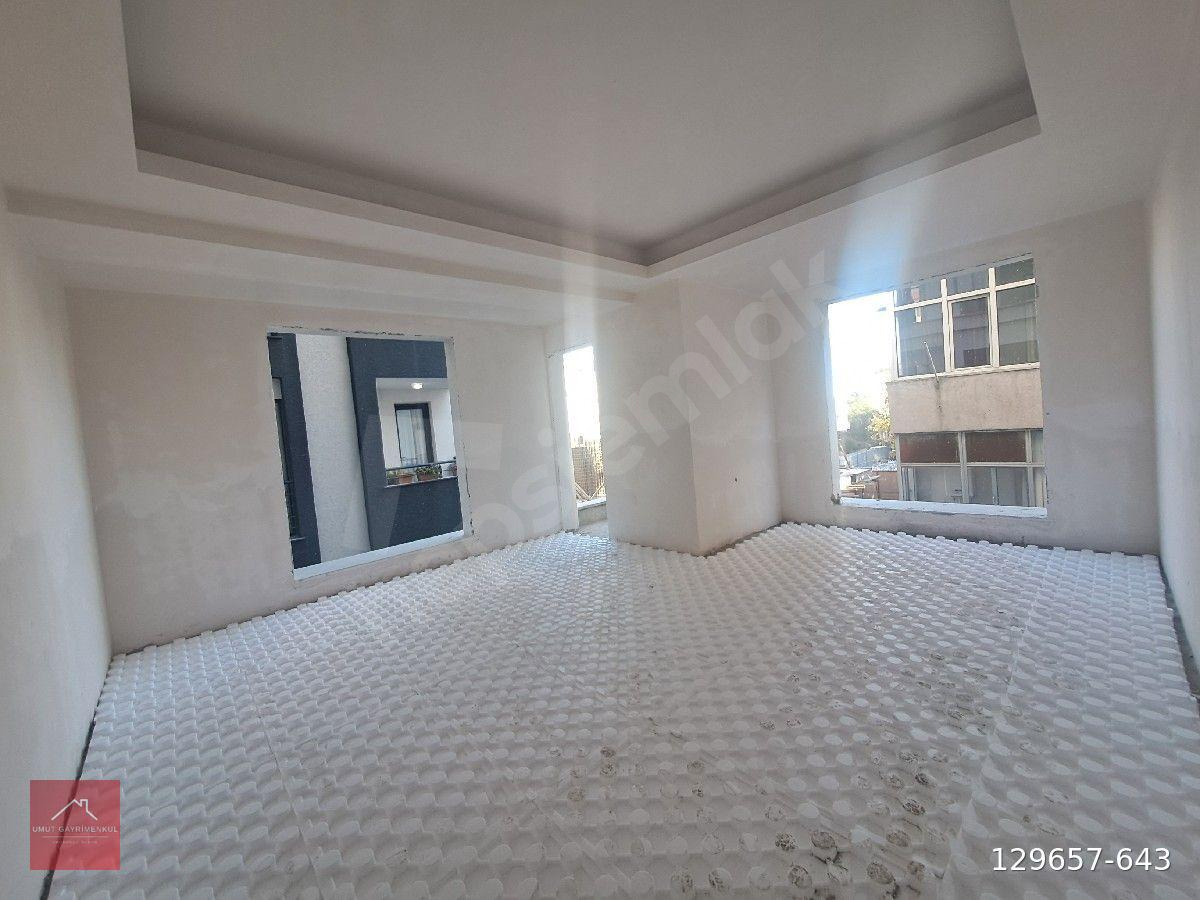Avcılar Merkez Mahellesinde 2+1 Kapalı Otoparklı Daire