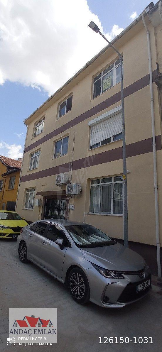 ANDAÇ EMLAKTAN KALEİÇİ DÖRT YOLDA 2+1 FULL EŞYALI TEMİZ DAİRE