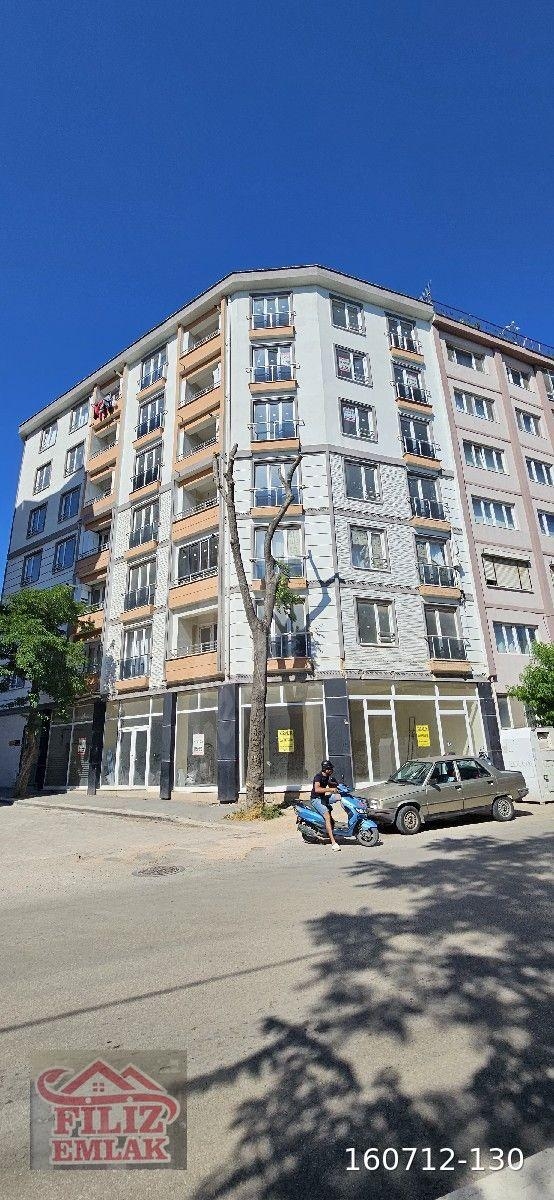 Askerlik Şubesi karşısında, cadde uzerinde MERKEZDE, YATIRIMLIK VE OTURUMA HAZIR 3+1 satilik daire