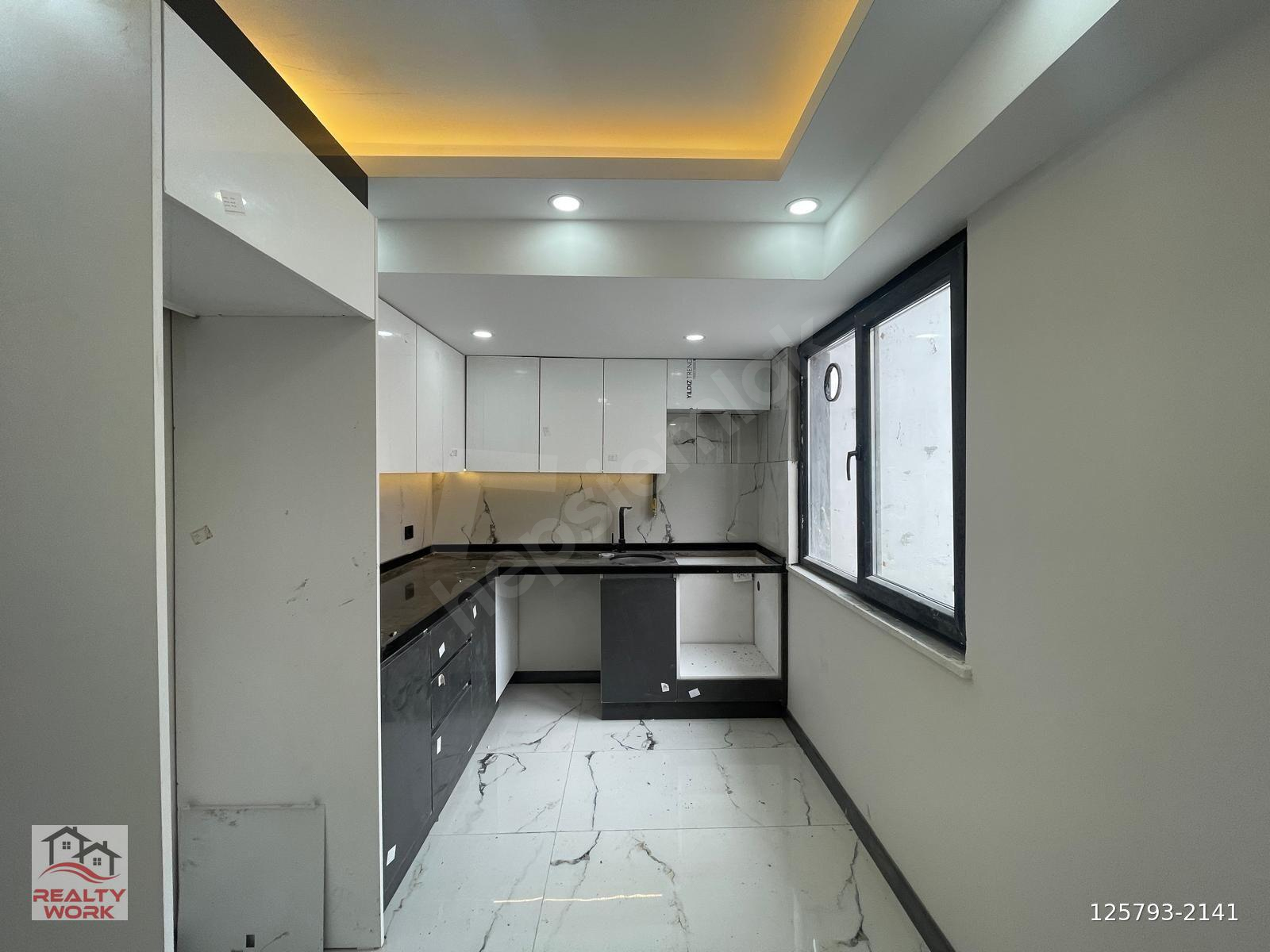 NENEHATUN'DA MODERN TASARIMLI YERDEN ISITMALI 2+1 TERS DUBLKES