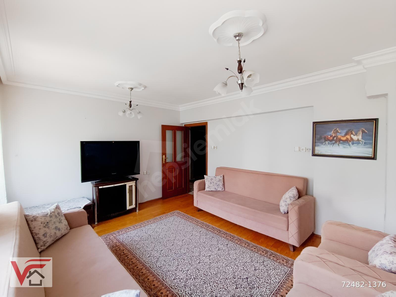 VARAN EMLAK'TAN ORDU CADDESİNDE SATILIK 2+1 DAİRE