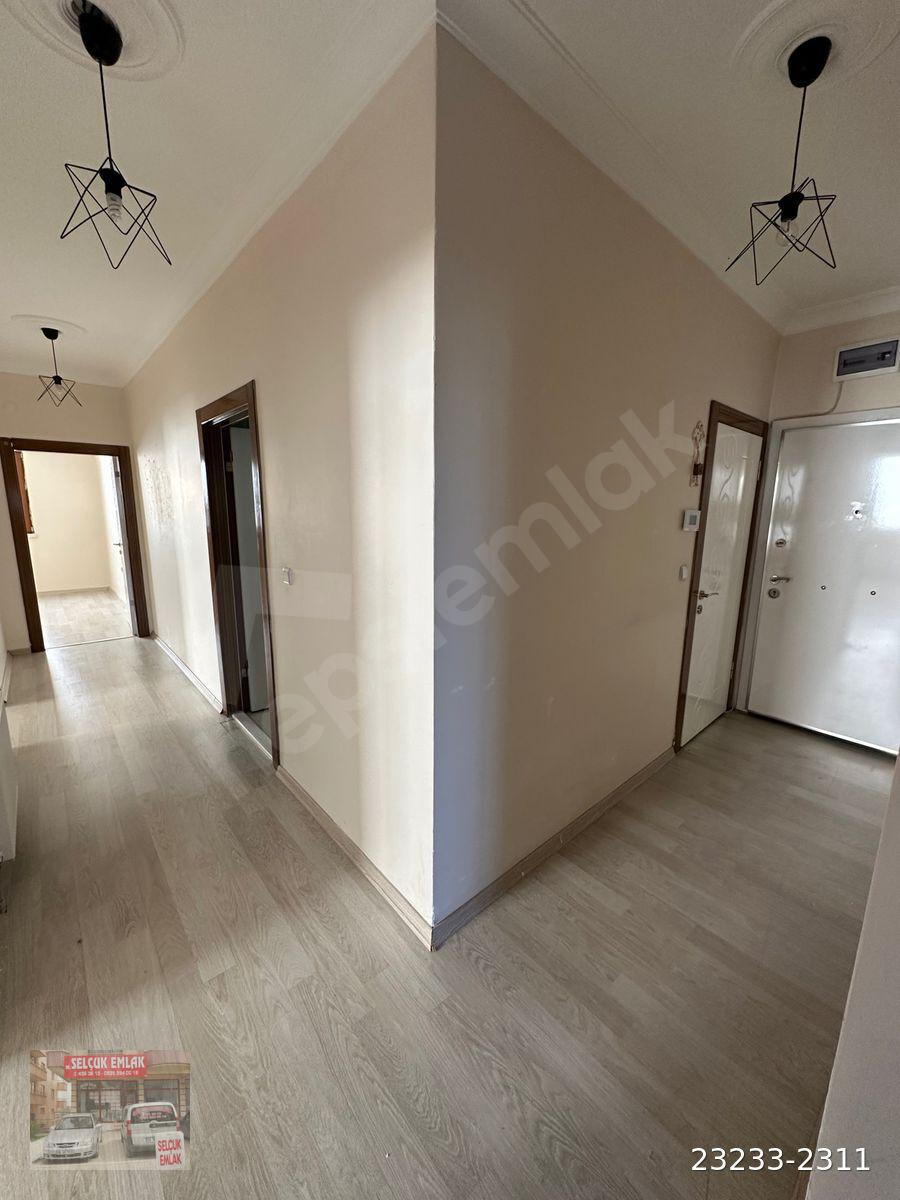 SELÇUK EMLAK’TAN VEDAT DALOKAY CADDESİ YAKINI KOMBİLİ ASANSÖRLÜ YENİ BİNA 3+1