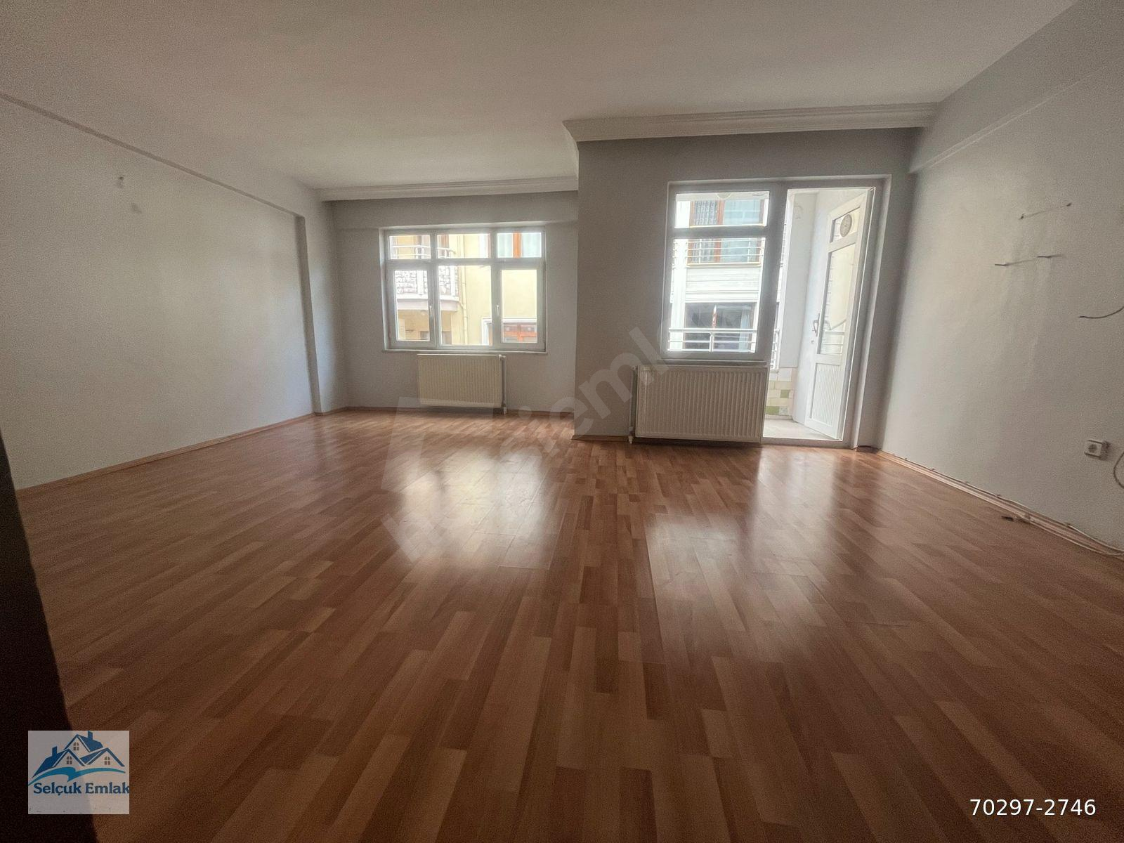 Karamürselde Kiralık Daire,3+1 Sahil Bandı,Cuma Pazarı Mevki
