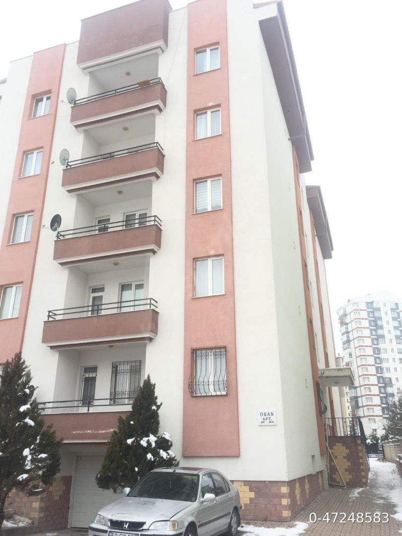 Talasta geniş m2 daire ve garaj