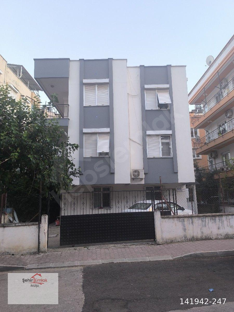 KİRALIK ANTALYA TEOMANPAŞA KEPEZ BELEDİYE ARKASI TRAMVAY DURAĞI YAKINI 3+1 TEK DAİRE ÜZERİ İYİ KONUM