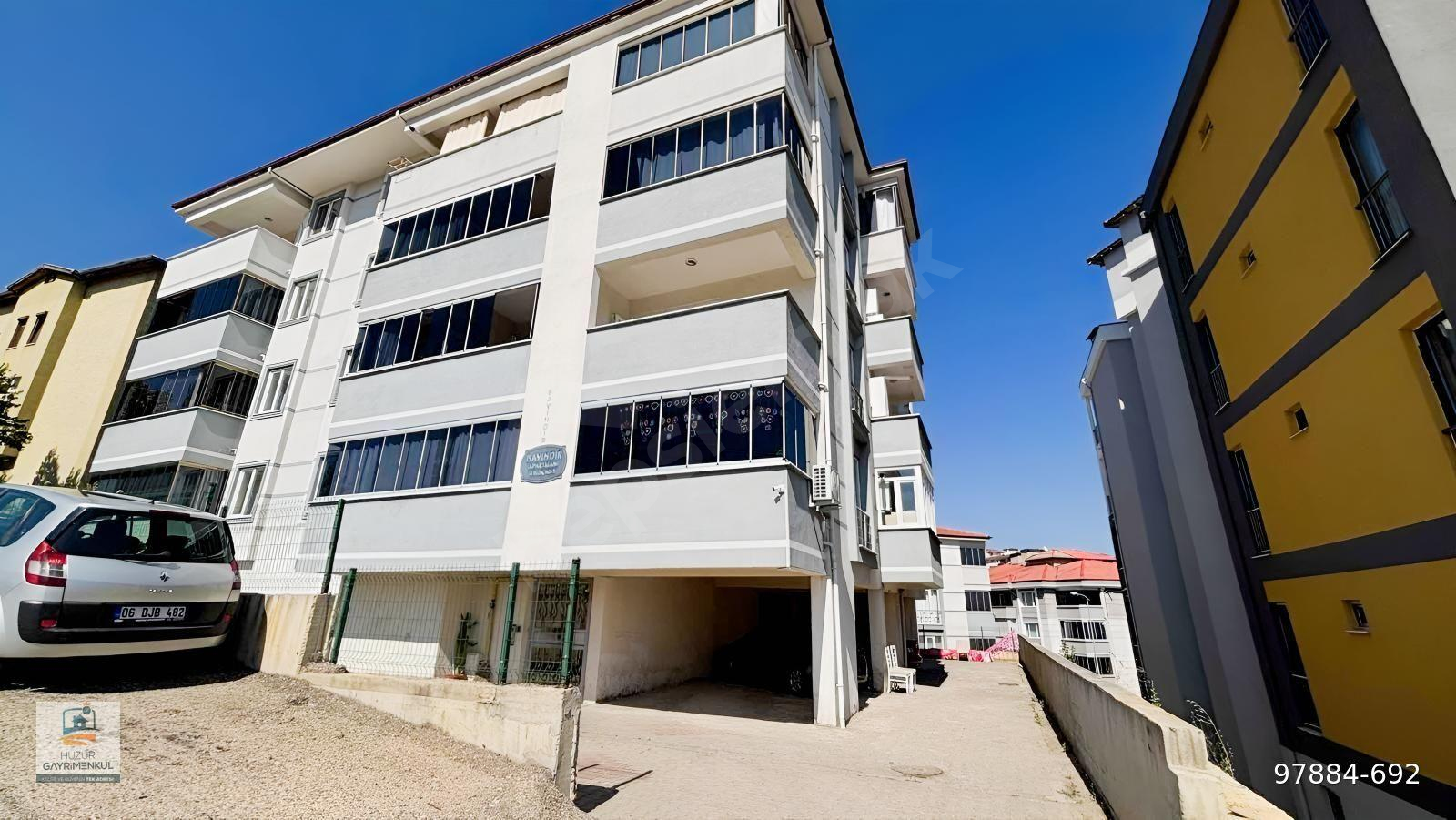 100.YIL MAHALLESİNDE 90m2 SATILIK 2+1 DAİRE