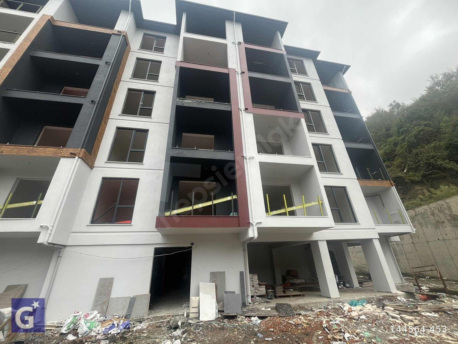 ÖNER GÜNERİ DEN KEMER DE ACİL SATILIK SIFIR 1+1 DAİRE