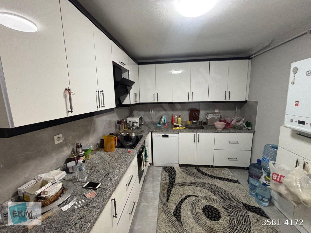 DİKMEN'DE 4+1-165M2 FULL YAPILI KOMBİLİ MANZARALI COK MERKEZİ YERDE