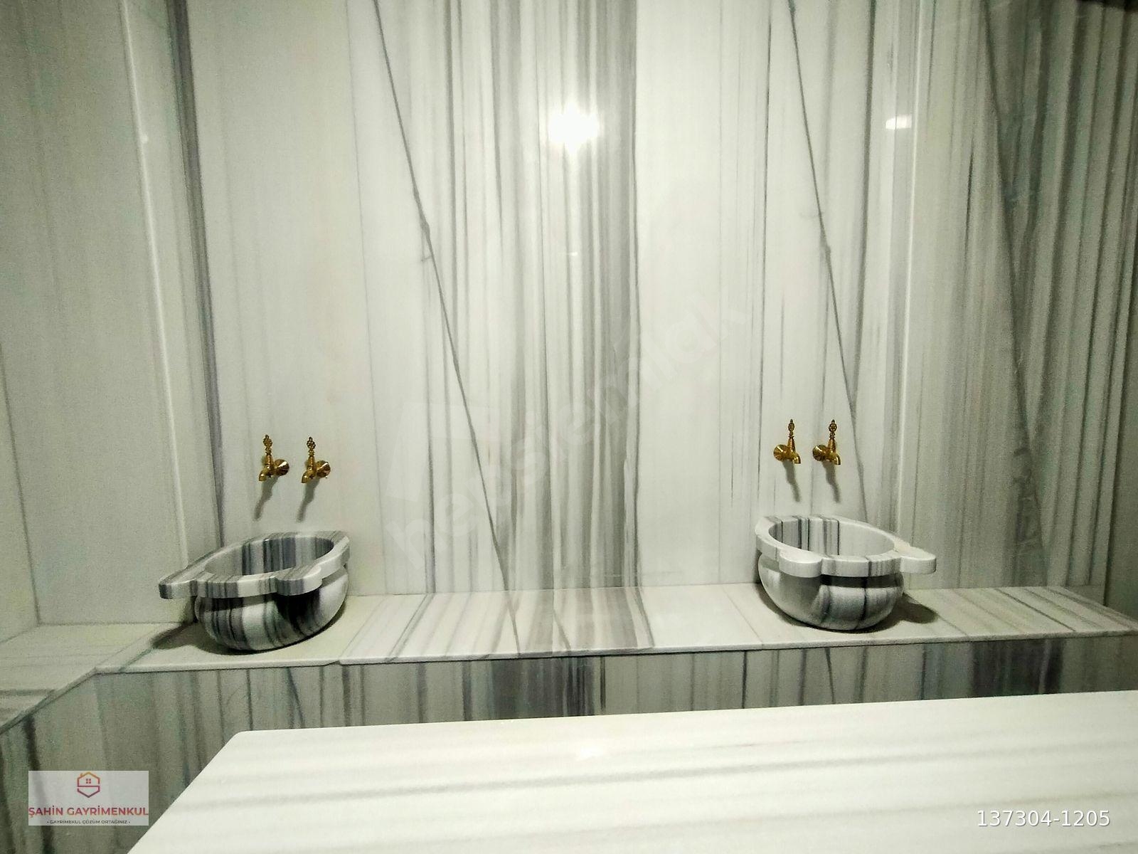 HAMAMLI SAHUNALI YEŞİL ALAN CEPHELİ 2+1 SATILIK DAİRE