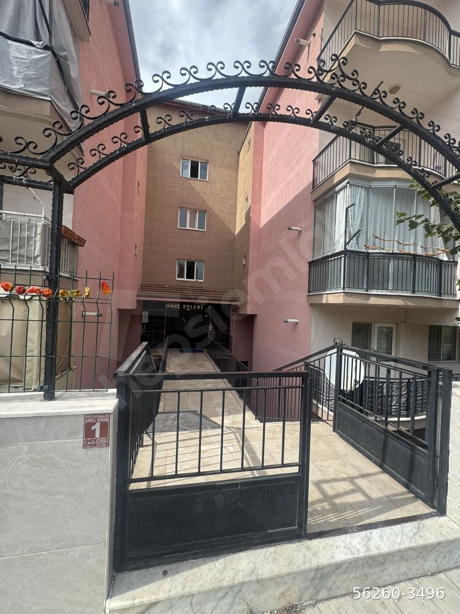 BURDUR MERKEZ HIZIR İLYAS MAHALLESİNDE KİRALIK 2+1 DAİRE