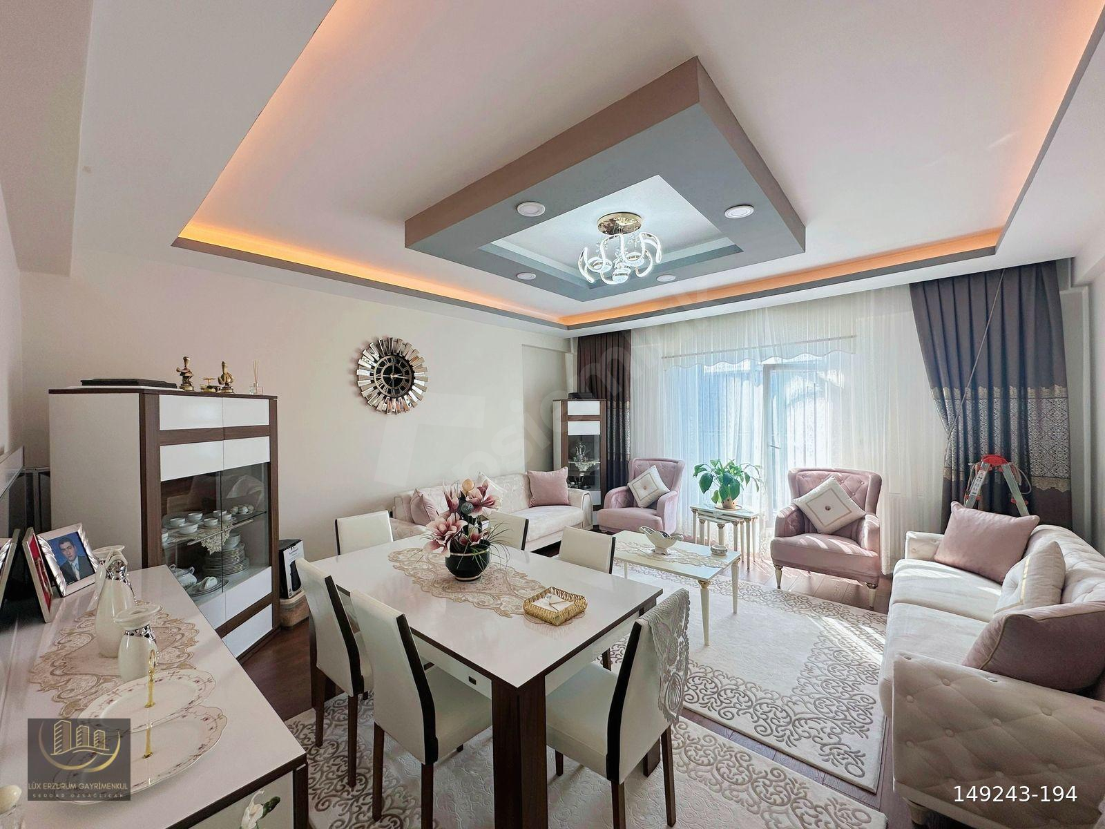 LÜX ERZURUM'DAN YILDIZKENT BULVARDA GENİŞ VE FERAH 3+1 DAİRE