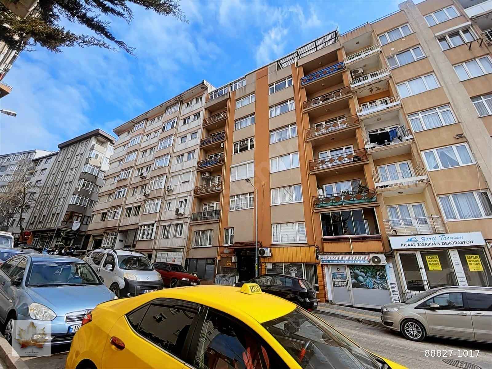 Hacı yusuf mah.cadde üzerinde geniş 2+1 satılık daire