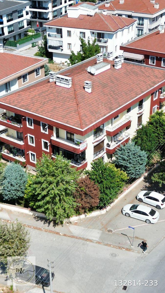 RAHMİ ÜSTEL CADDESİ’NDE SATILIK 3+1 KÖŞE DAİRE