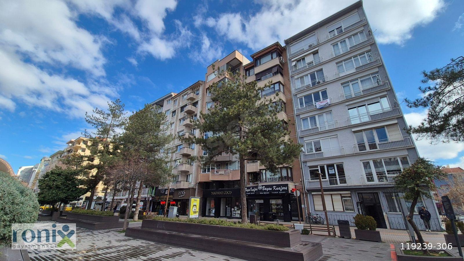 RONIX// DELİKLİTAŞMAH. / 2+1 / 115 m2 / YEDİLER PARKI MANZARALI
