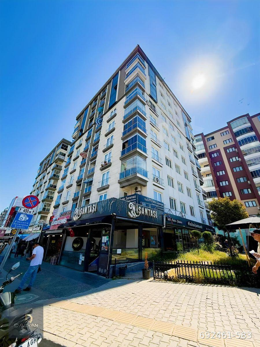 TRAMVAYA CEPHE OFİS VEYA MESKEN MEDİCALPARK YANI