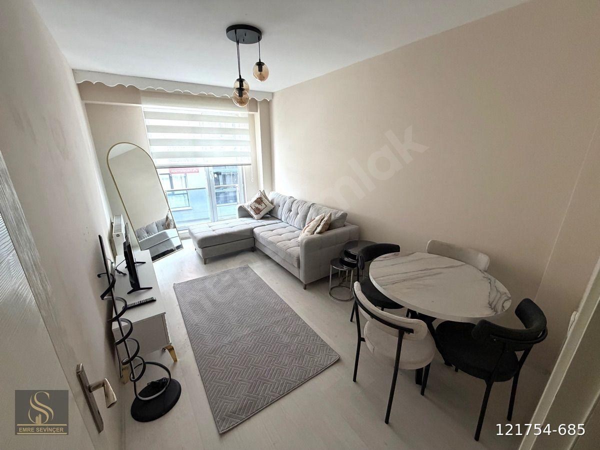 SEVİNÇERDEN SÜTLÜCEDE 18 BİN KİRACILI AND. ÜNİ. YANI ARA KAT ÖN CEPHE EŞYALI 1+1 SATILIK DAİRE