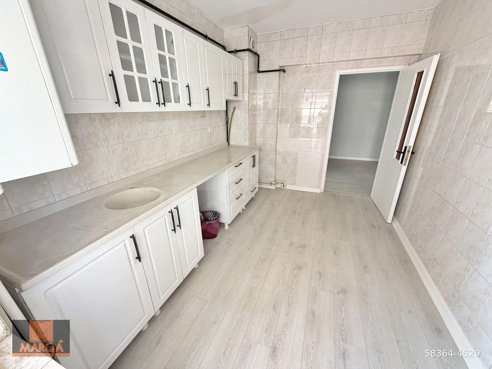 ETLİK ŞEHİR HASTANESİ KARŞISINDA 3+1 ARA KATTA GÜNEY CEPHE DAİRE