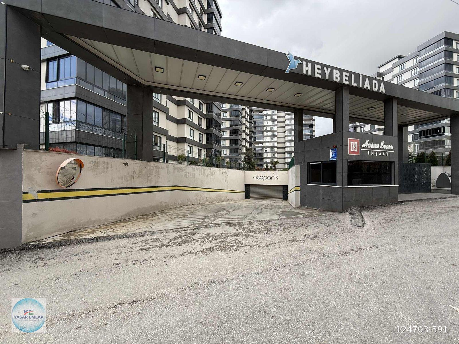 HEYBELİADA SİTESİNDE SATILIK 3+1 ARA KAT DAİRE