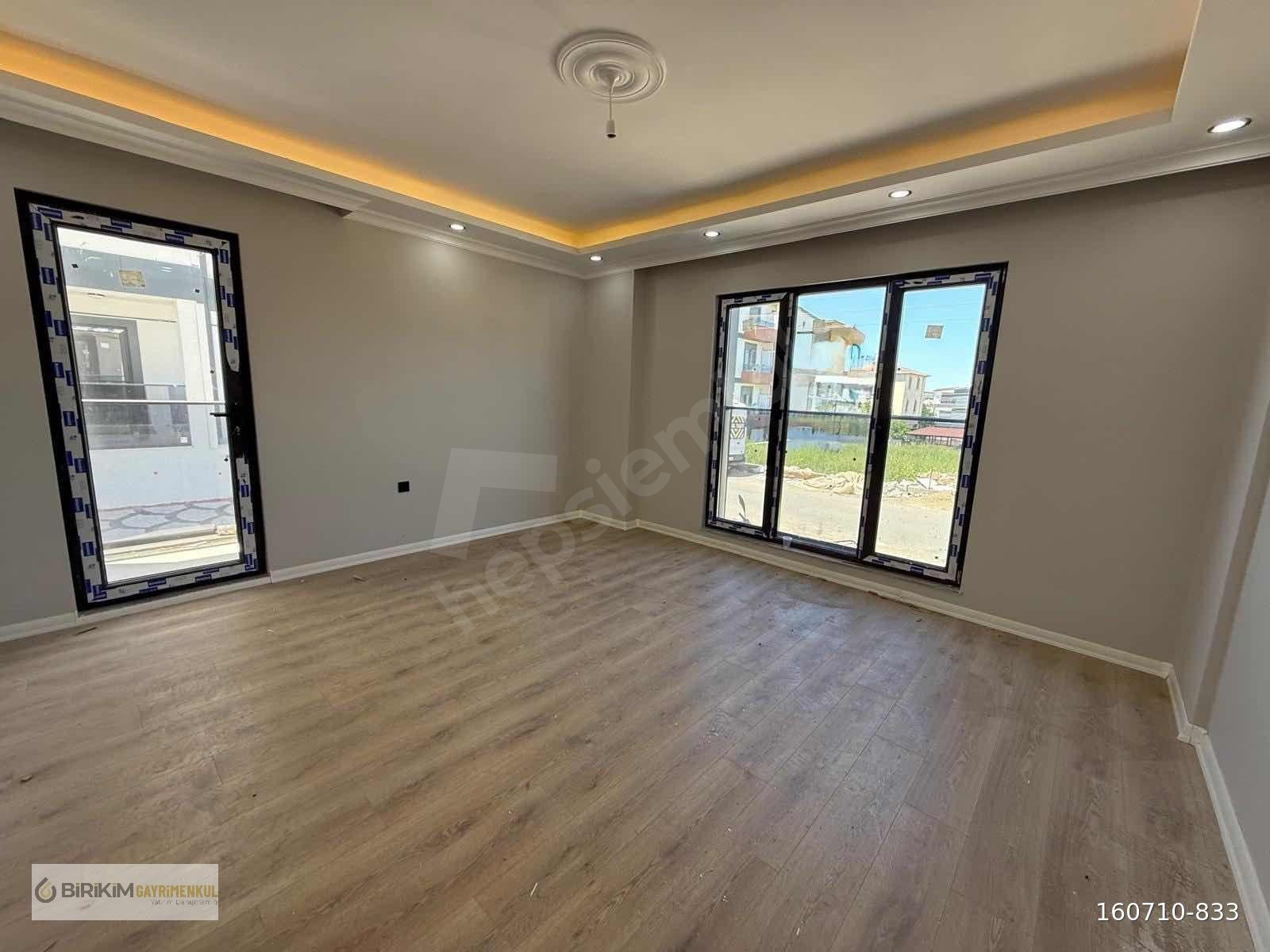 BAYRAMOĞLU MAHALLESİNDE SAHİLE YAKIN 2+1 95m² ASANSÖRLÜ DAİRE