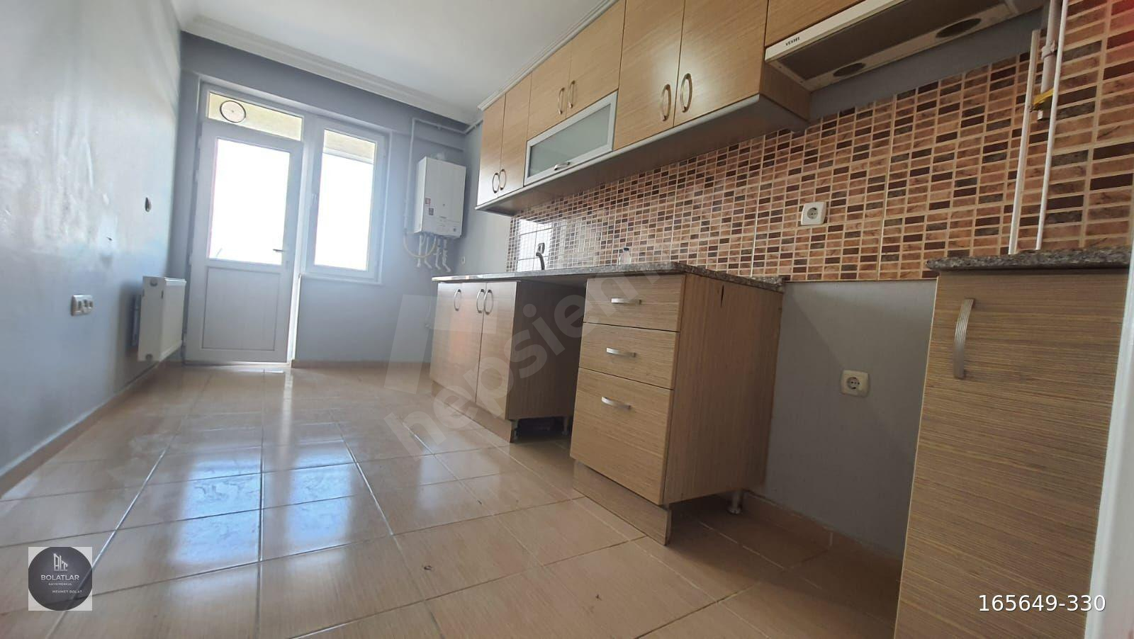 ANADOLU ÜNİV. İLETİŞİM KAPISI YAKINI SATILIK 2+1 DAİRE BZ-32