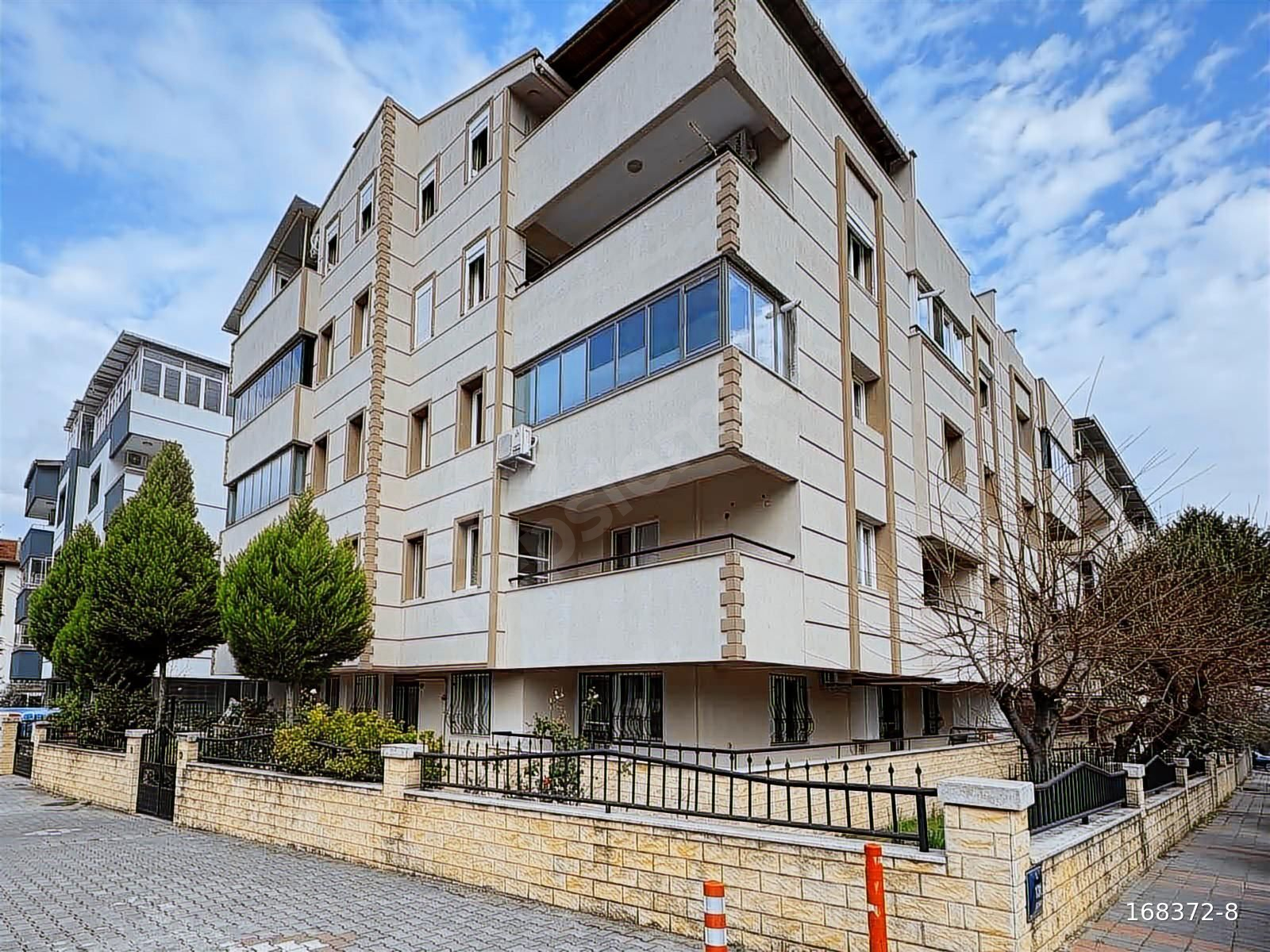 İZMİRİM Gayrimenkul 8 Eylül Mahallesi 5+1 Satılık Dublex Daire