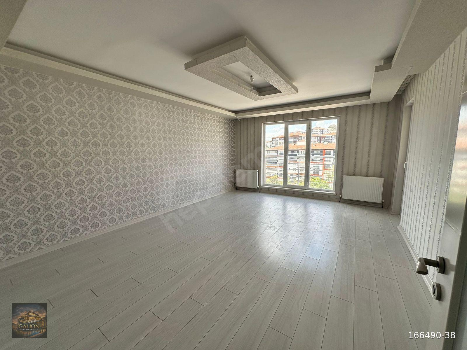 FERİDUN ÇELİK MAHALLESİ 4.CADDEYE SIFIR 3+1 MASRAFSIZ ARA KAT