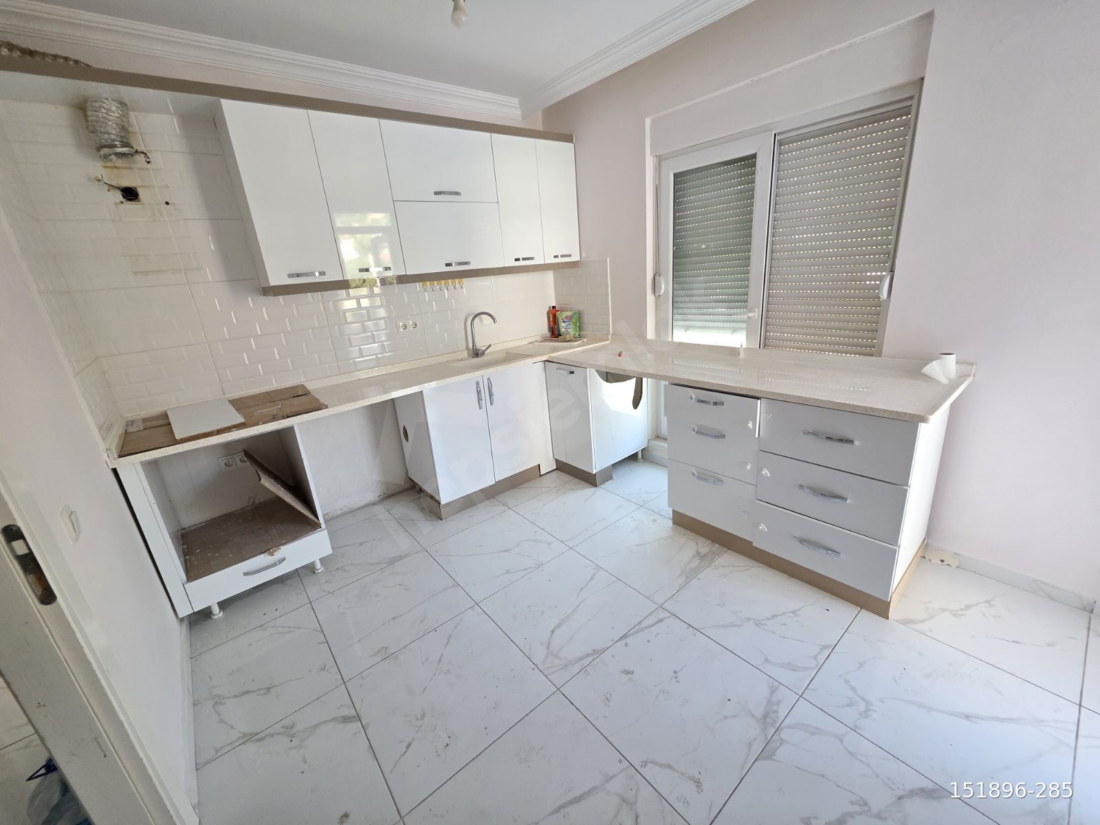 BY ZİNDE'DEN ESENTEPE MAH.EBEBEYN BANYOLU 115M2 DAİRE 2+1