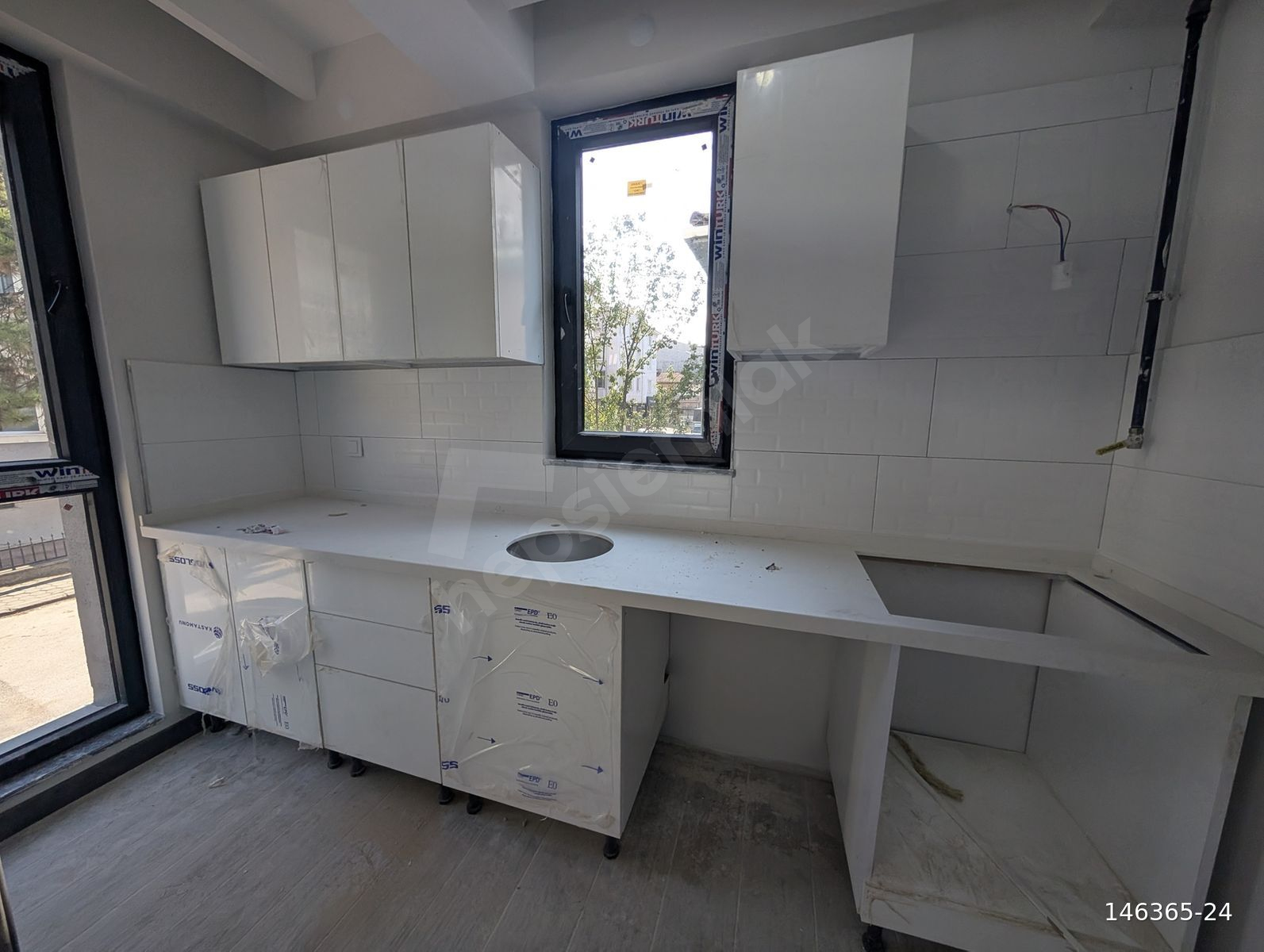 ŞİRİNTEPE CADDE YAKINI LÜKS 2+0 DAİRE BAHÇELİ NİZAM