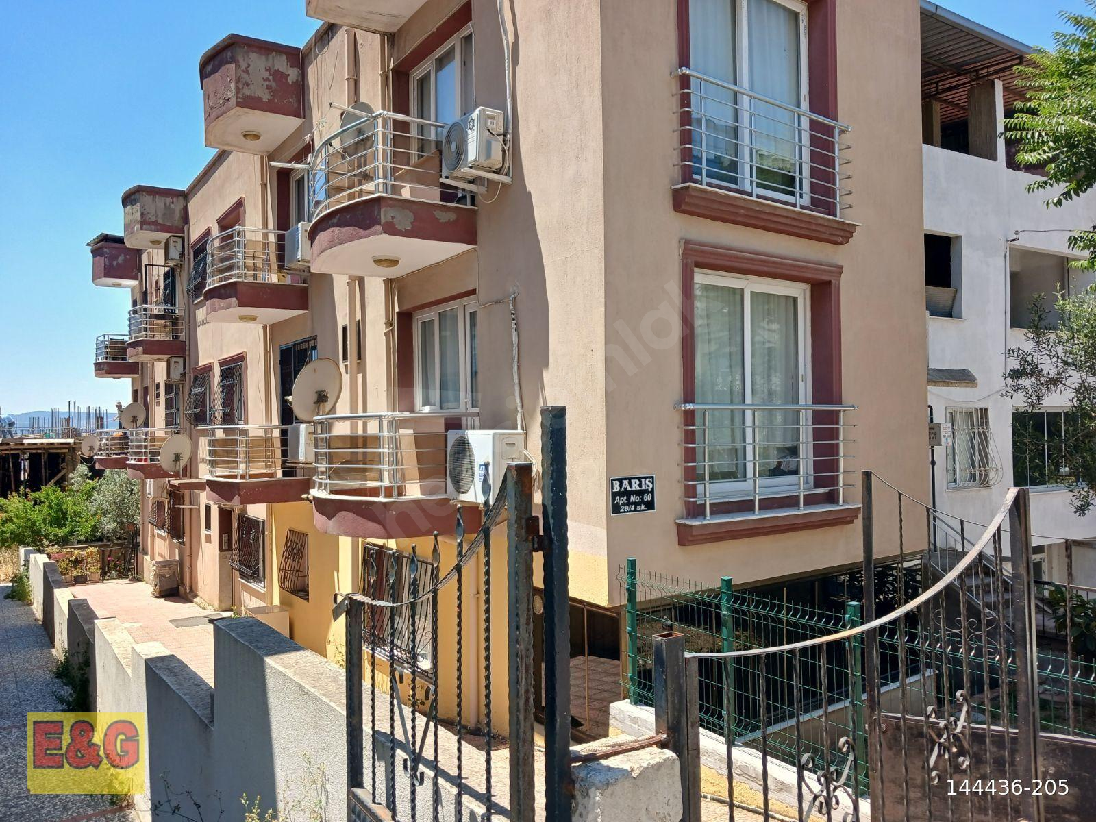 ARAKAT BALKONLU 1+1 DAİRE